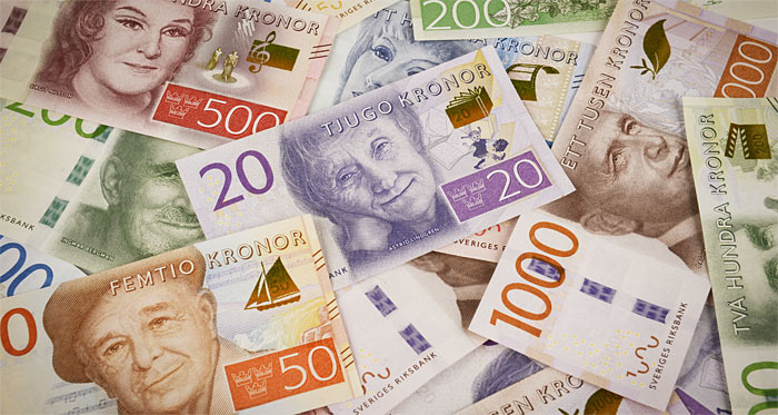Sverige har fået nye pengesedler og mønter, de gamle er